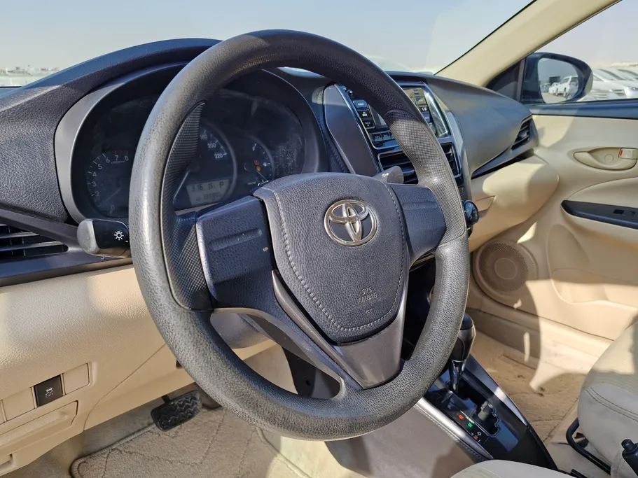 تويوتا يارس Y 2022 