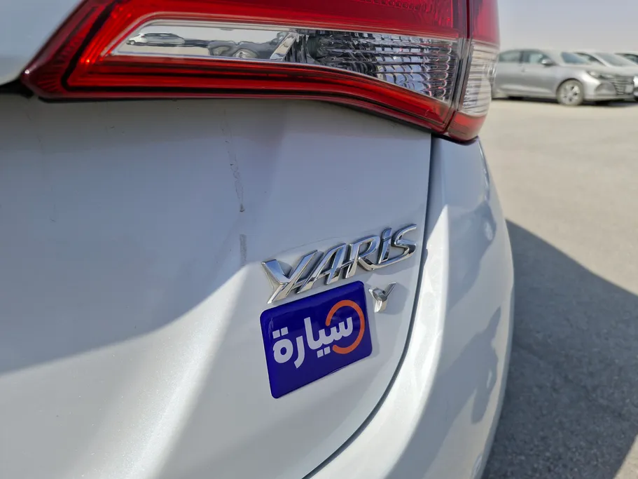 تويوتا يارس Y 2022 