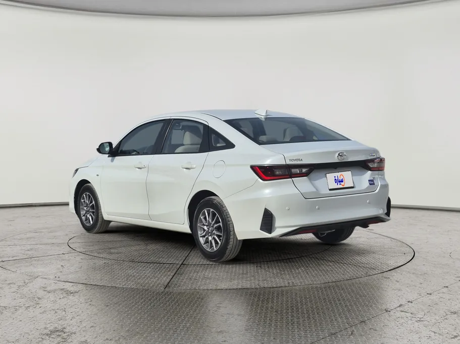 تويوتا يارس Y 2024 