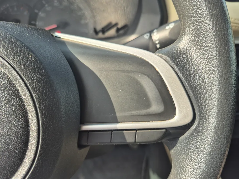 تويوتا يارس Y 2024 