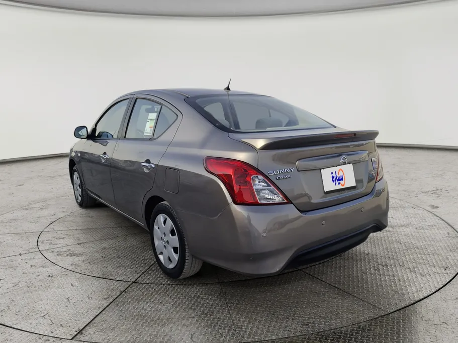 2022 Nissan Sunny Classic 