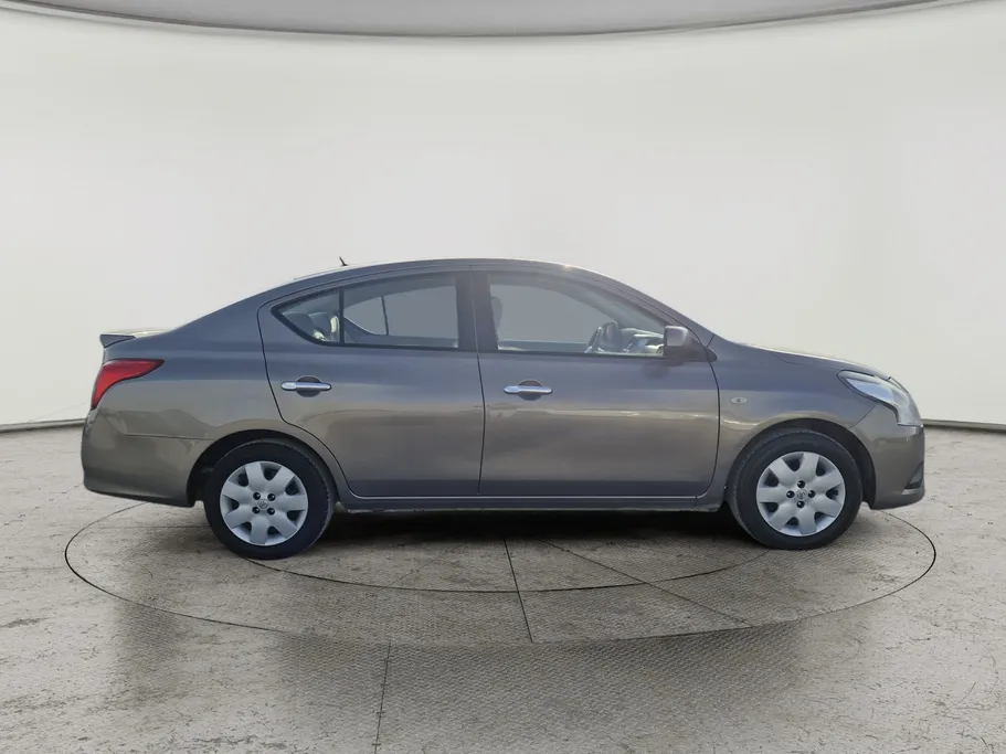 2022 Nissan Sunny Classic 