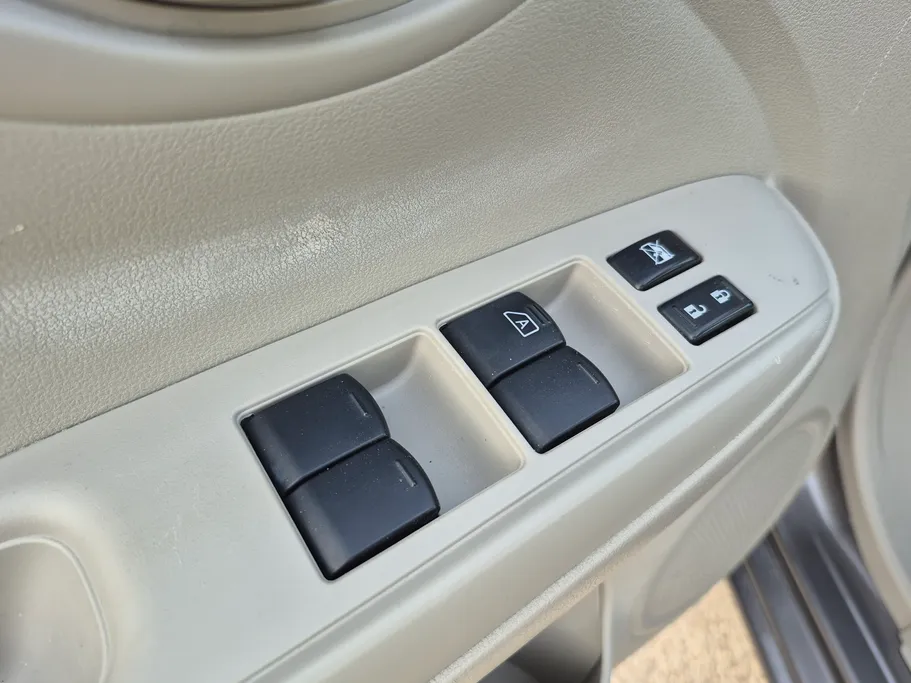 2022 Nissan Sunny SV Comfort 