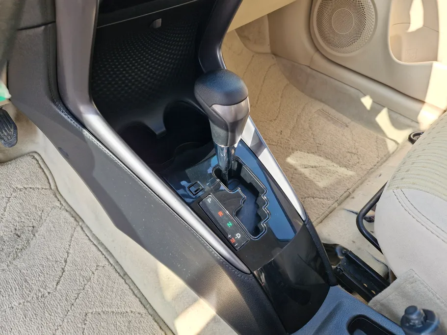 2022 Toyota Yaris  Y 