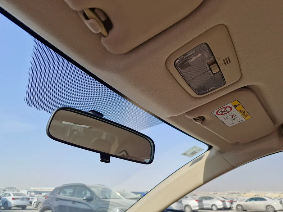 2022 Toyota Yaris  Y 