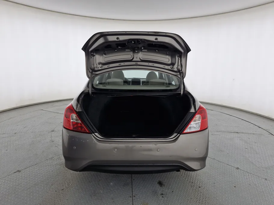 2022 Nissan Sunny Classic 