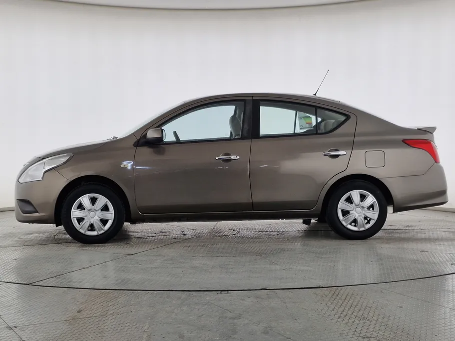 2022 Nissan Sunny Classic 