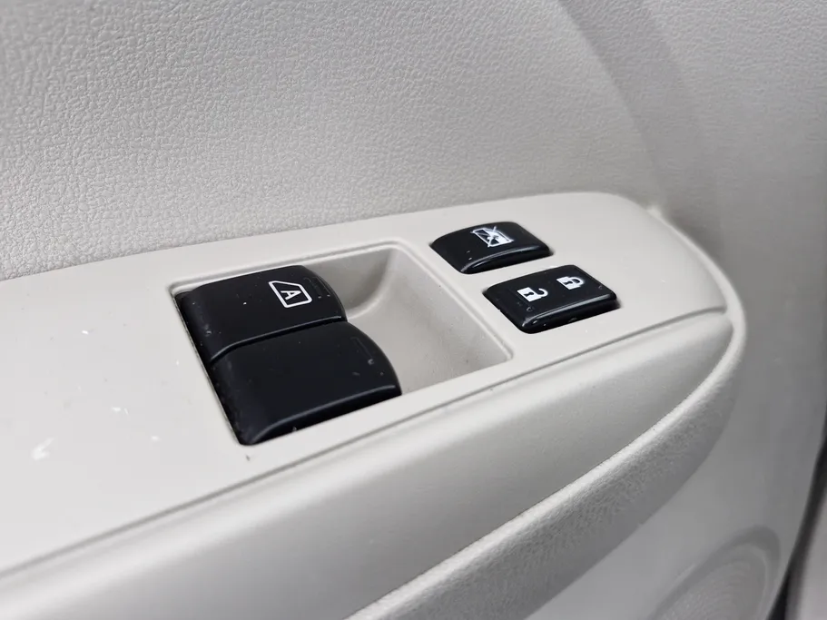 2022 Nissan Sunny Classic 