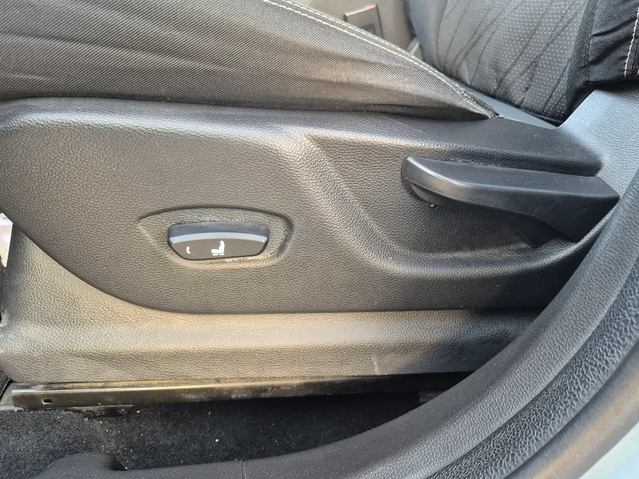 2023 Chevrolet Groove LT 