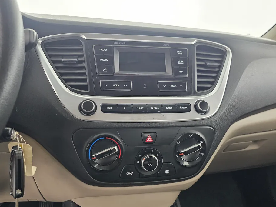 2022 Hyundai Accent Smart 