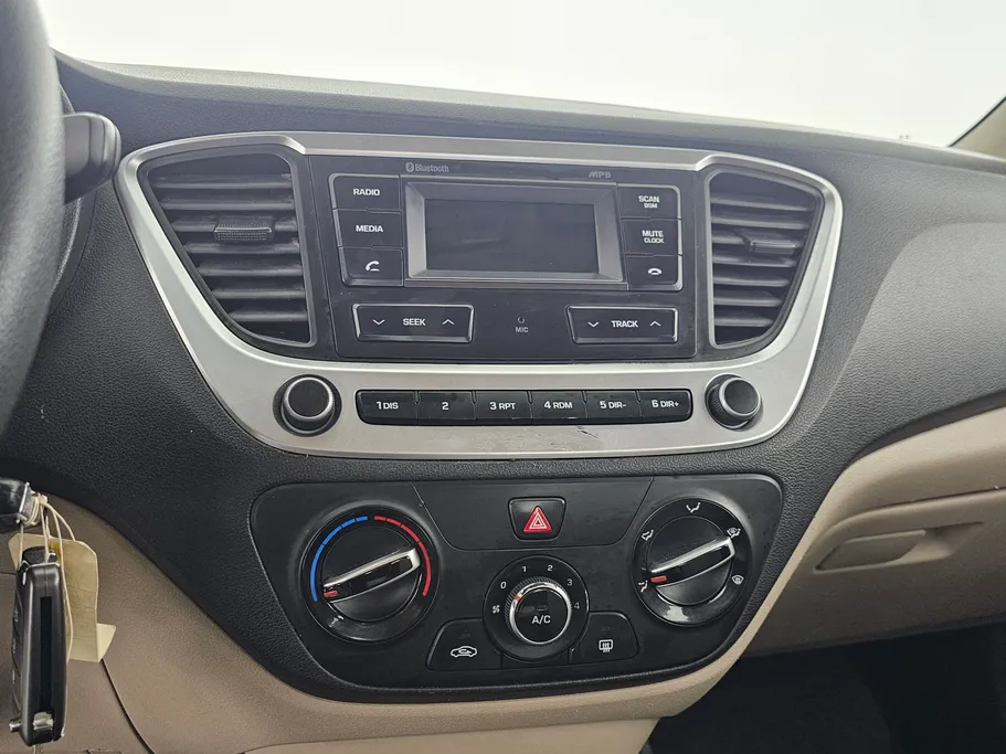 2022 Hyundai Accent Smart 