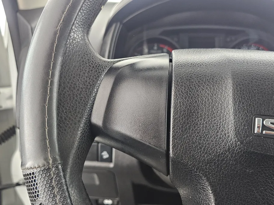 2023 Isuzu D-max Double Cab 