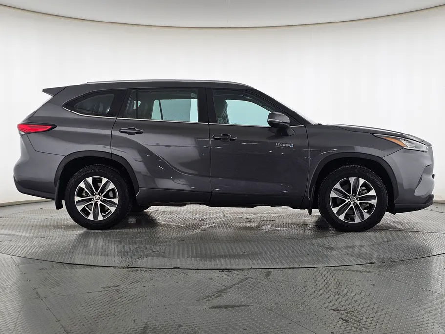 تويوتا هايلاندر GLE 2023 