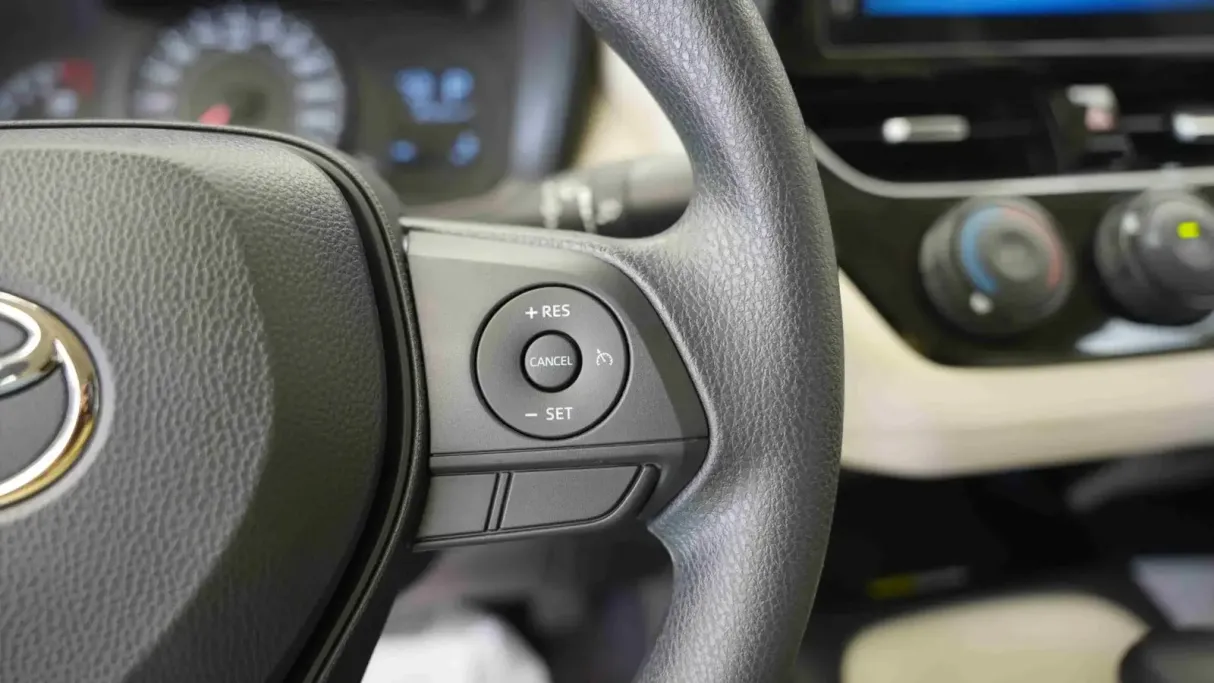 2026 Toyota Corolla XLI Executive Moonroof 