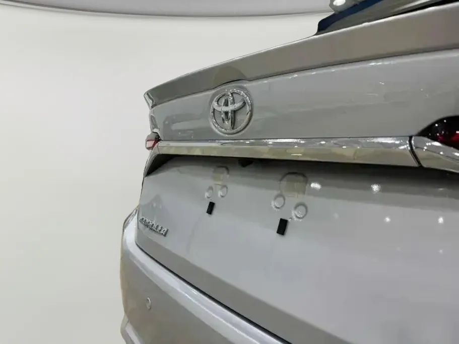 2026 Toyota Corolla XLI Executive Moonroof 