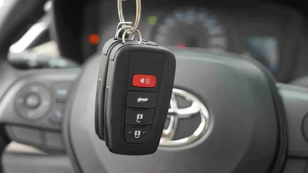 2025 Toyota Corolla XLI Executive Moonroof 