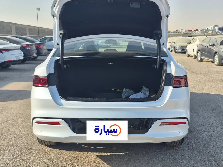 بي واي دي تشين بلس كمفورت 2025 