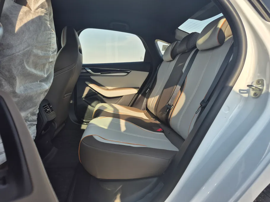 بي واي دي تشين بلس كمفورت 2025 