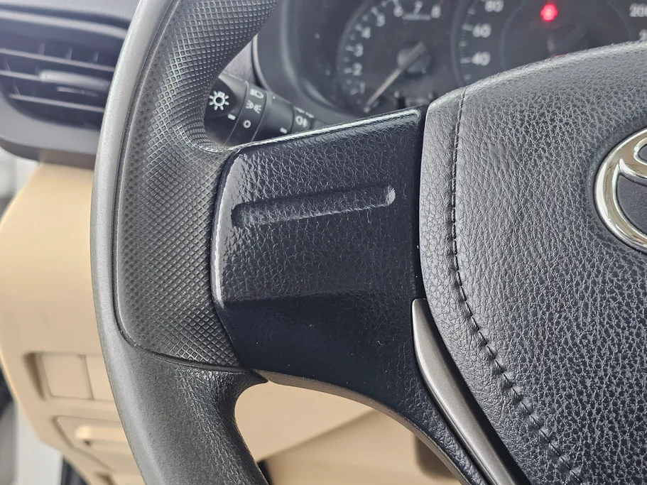 2021 Toyota Yaris  Y 