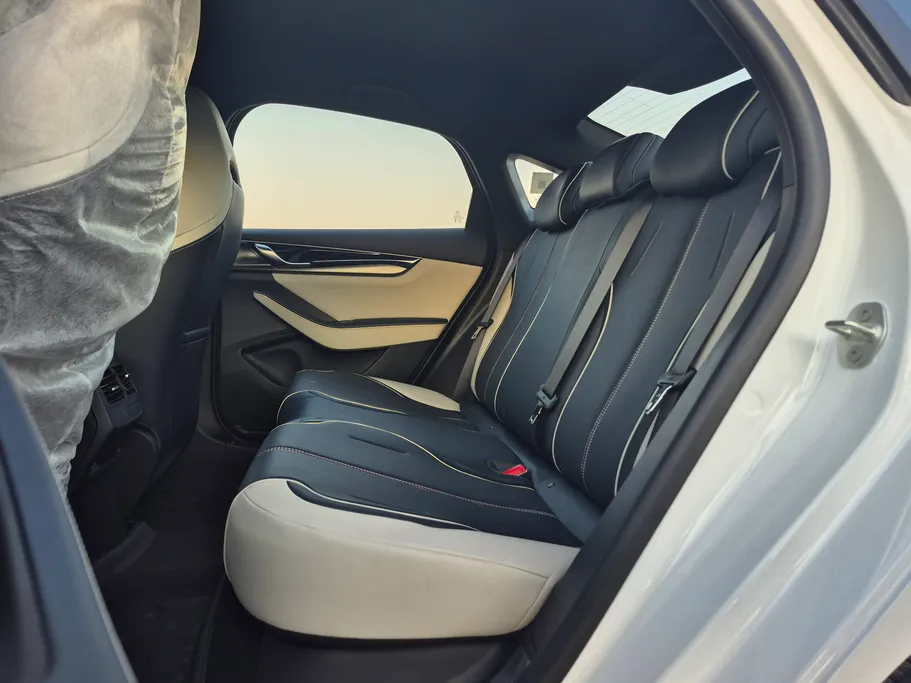 بي واي دي تشين بلس كمفورت 2025 