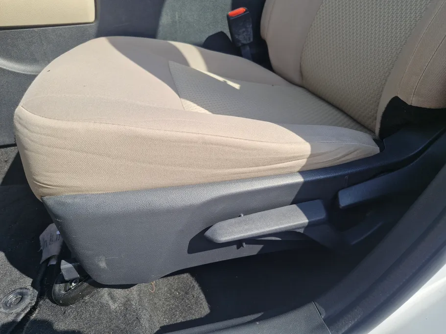 تويوتا يارس Y 2023 