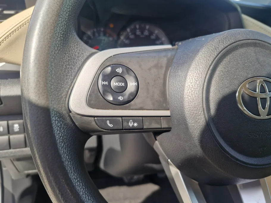 تويوتا يارس Y 2023 