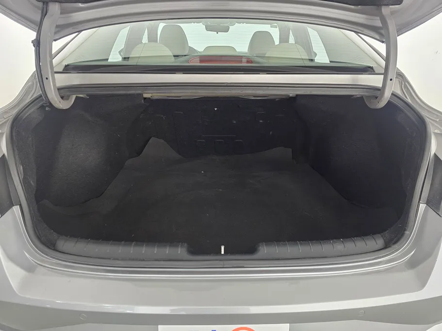 2023 Hyundai Elantra Fleet 