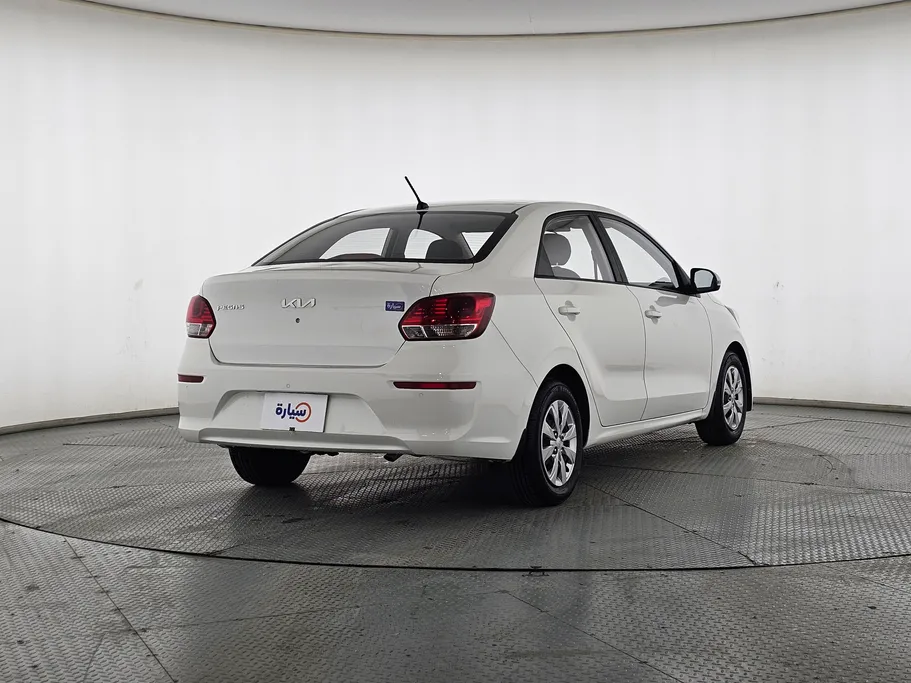 2022 Kia Pegas LX 