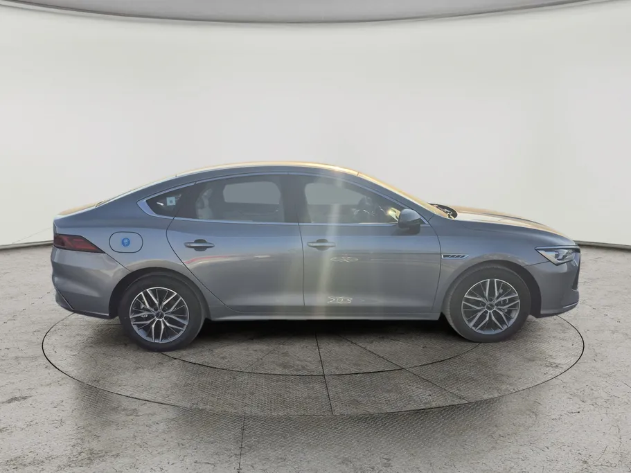 بي واي دي تشين بلس كمفورت 2025 