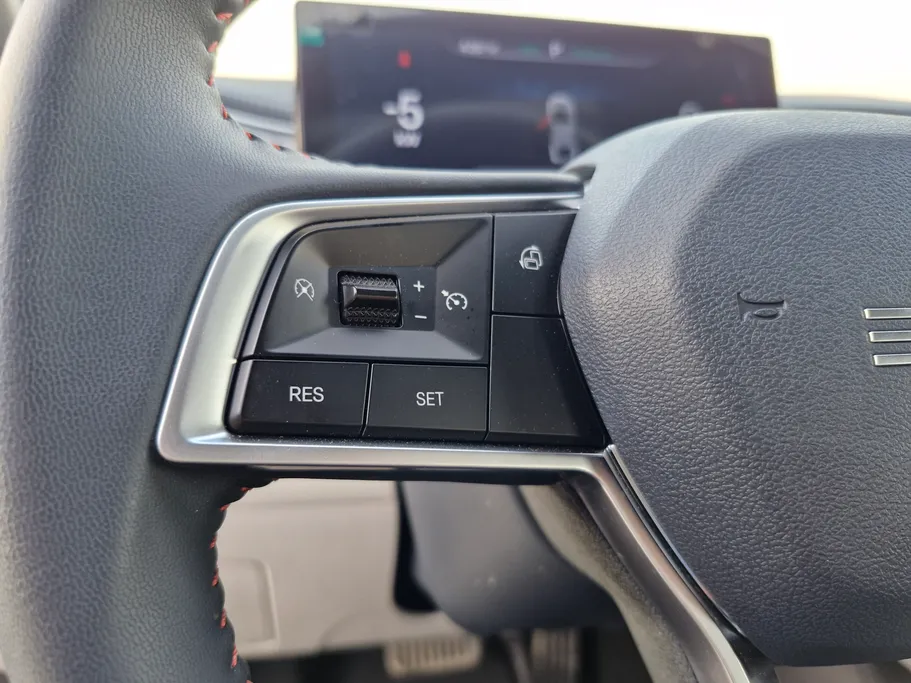 بي واي دي تشين بلس كمفورت 2025 