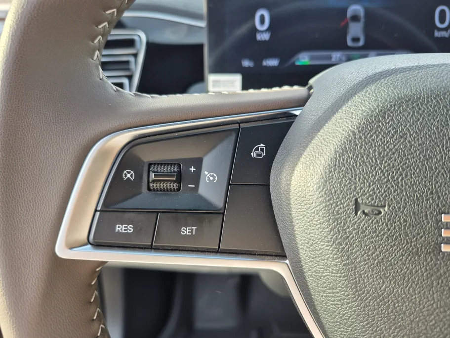 بي واي دي تشين بلس كمفورت 2025 