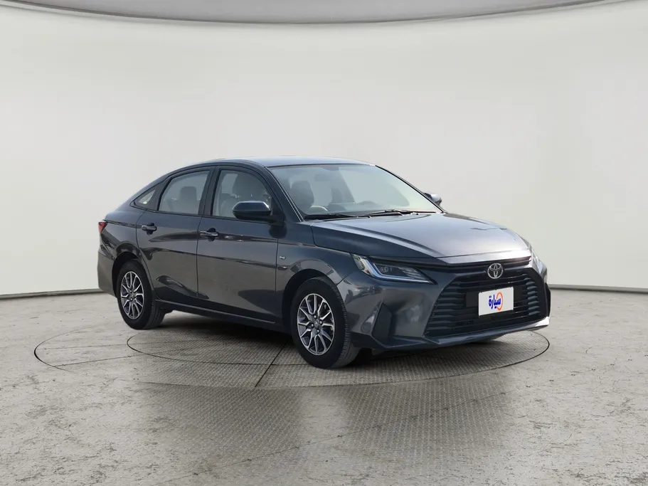 2024 Toyota Yaris  Y 