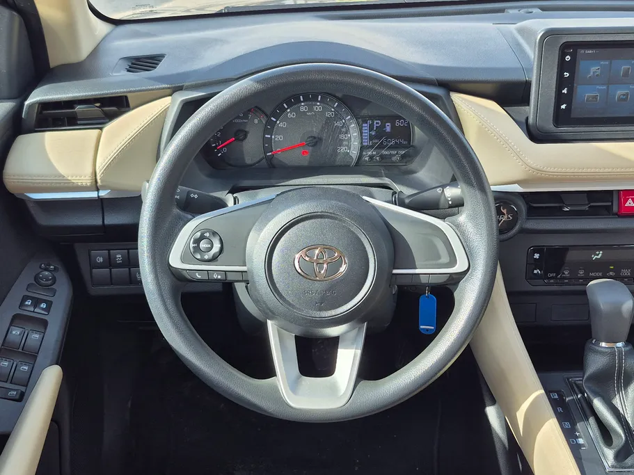 2024 Toyota Yaris  Y 