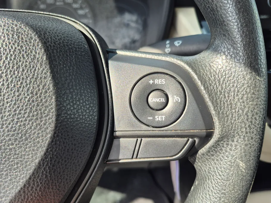 تويوتا كورولا XLI 2023 