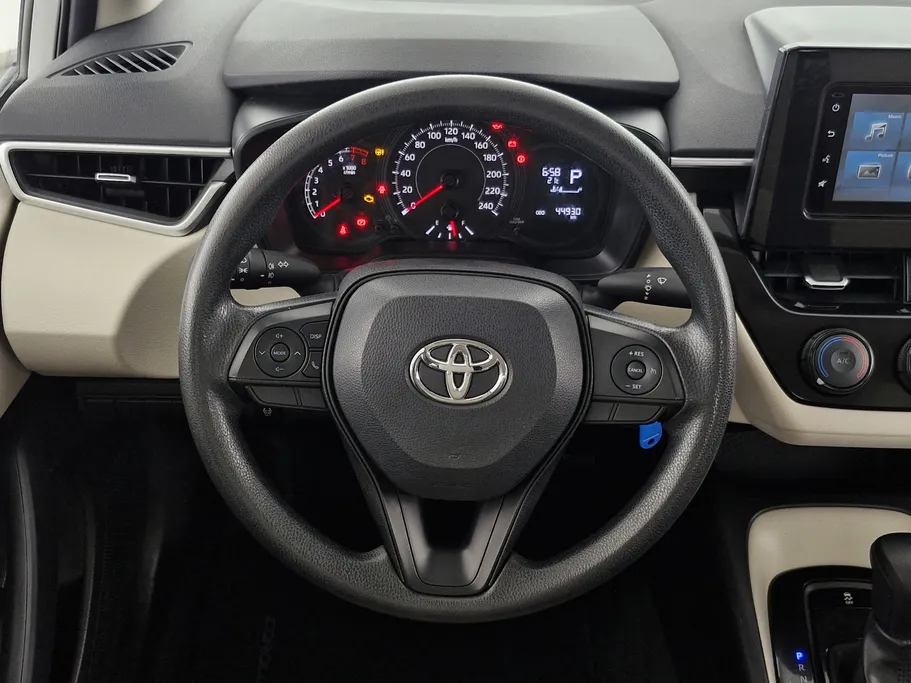 تويوتا كورولا XLI 2024 