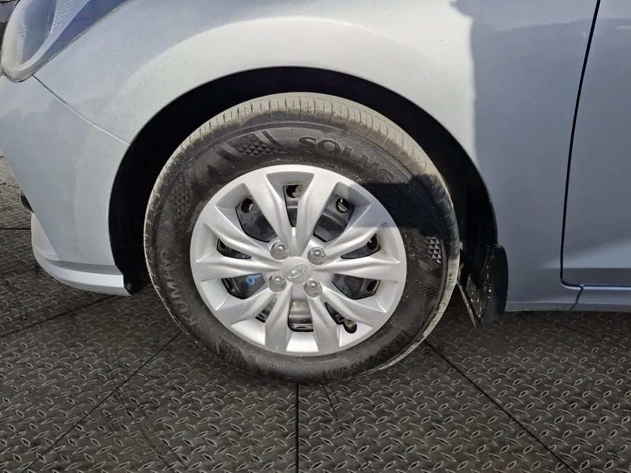 2023 Hyundai Accent Smart 