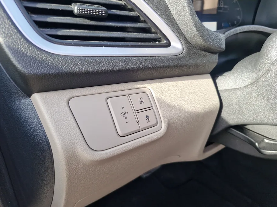 2023 Hyundai Accent Smart 