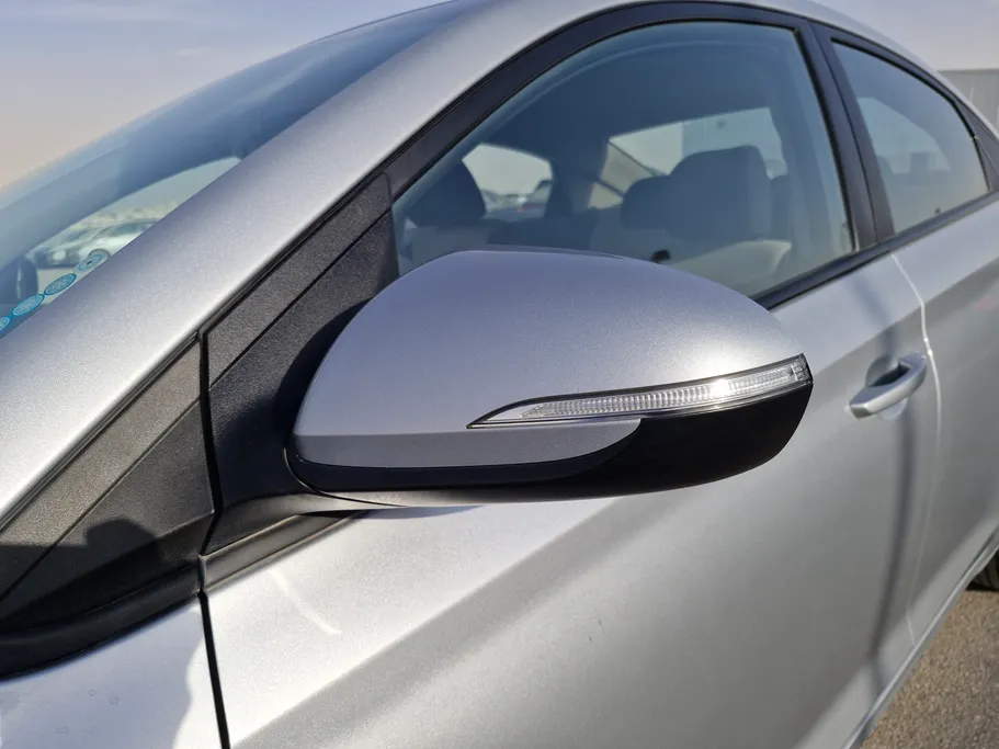 2023 Hyundai Accent Smart 