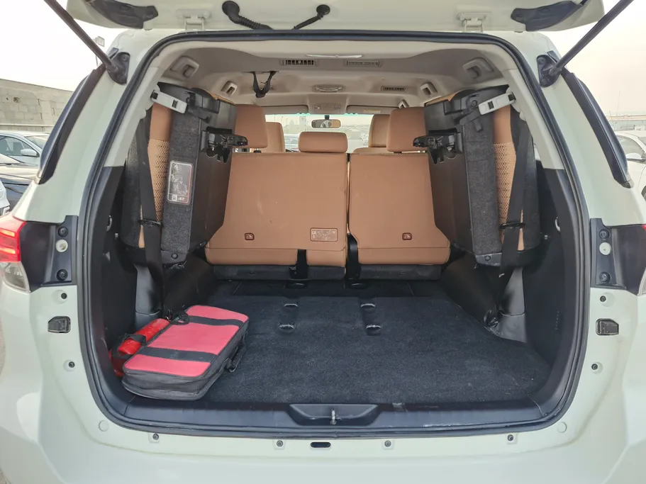 2022 Toyota Fortuner GX2 4x4 