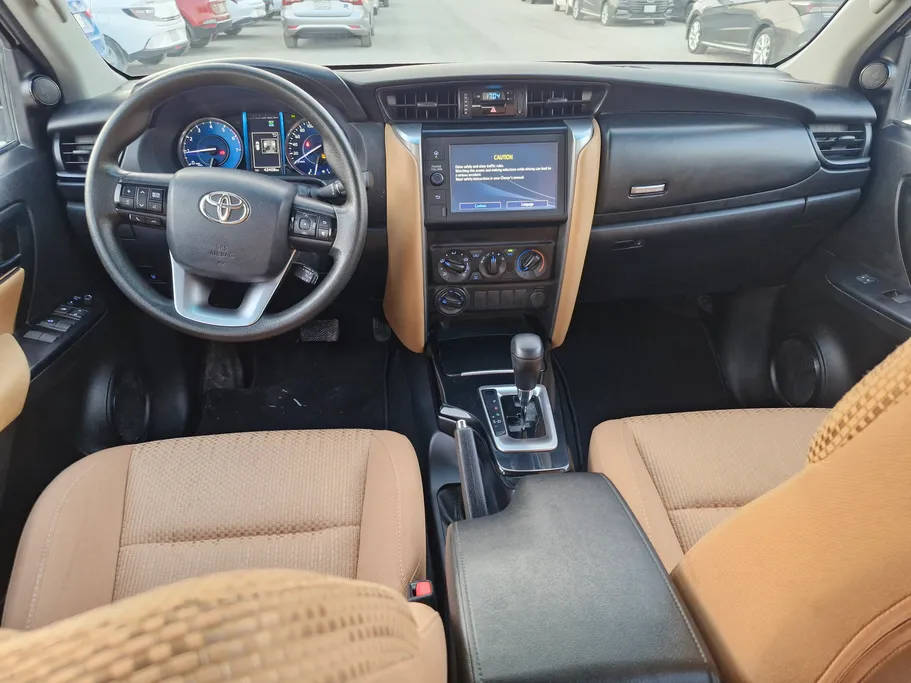 2022 Toyota Fortuner GX2 4x4 