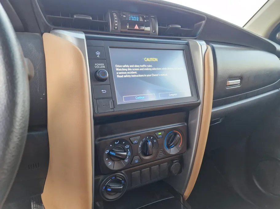 2022 Toyota Fortuner GX2 4x4 