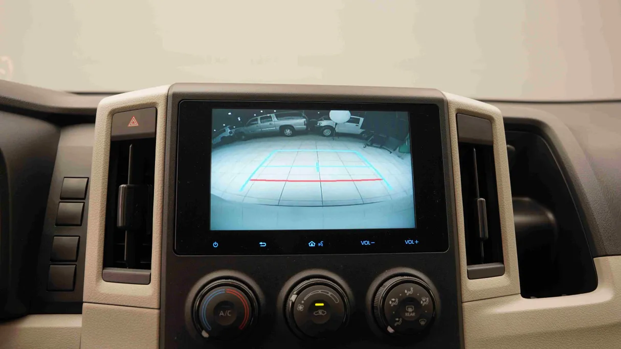 2026 Toyota Haice بضاعة سقف عالي 