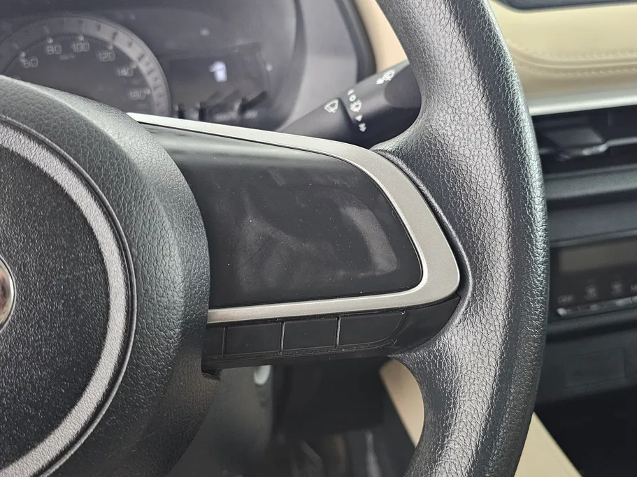 تويوتا يارس Y 2023 