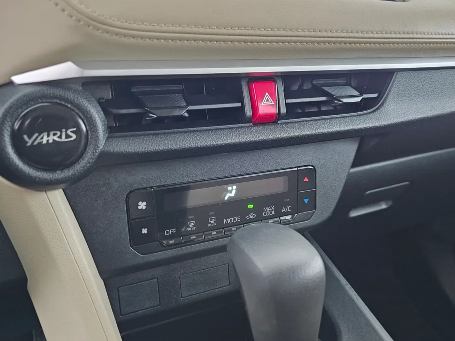 تويوتا يارس Y 2023 