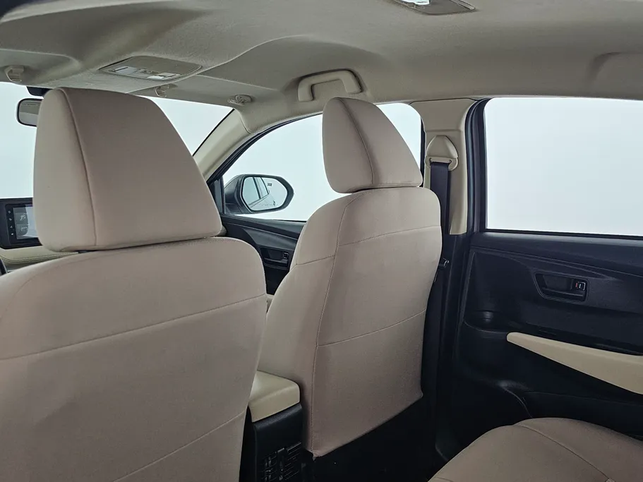 تويوتا يارس Y 2023 