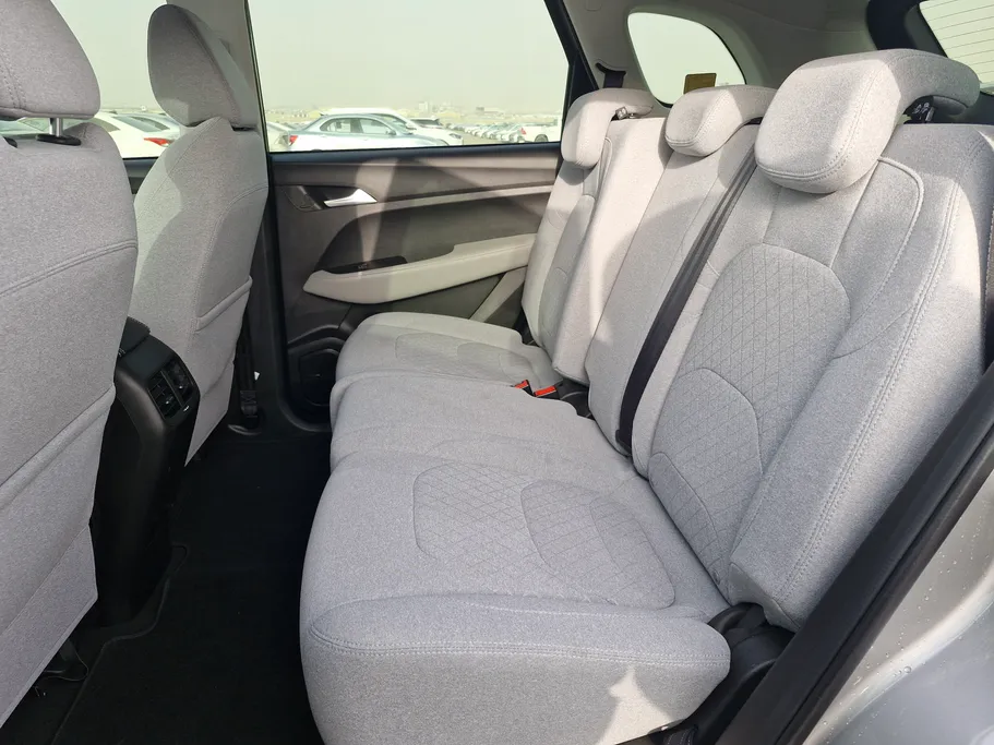 2025 Chevrolet Captiva LT 