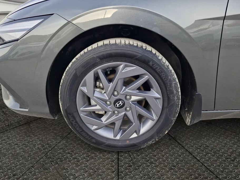 2024 Hyundai Elantra Fleet 