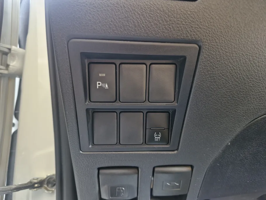 تويوتا فورتشنر VX 2023 