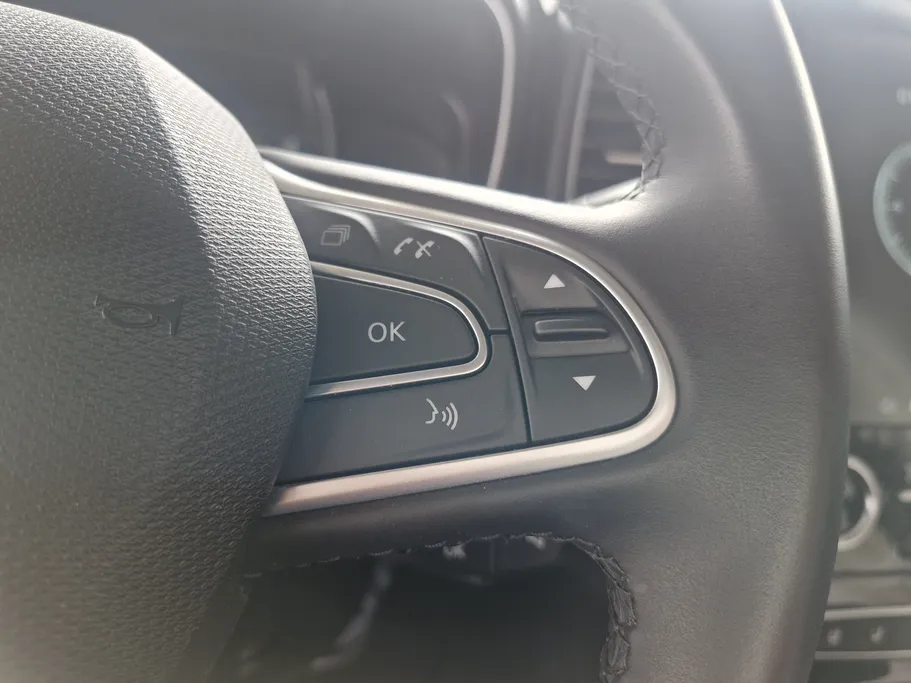 رينو كوليوس PE 2025 