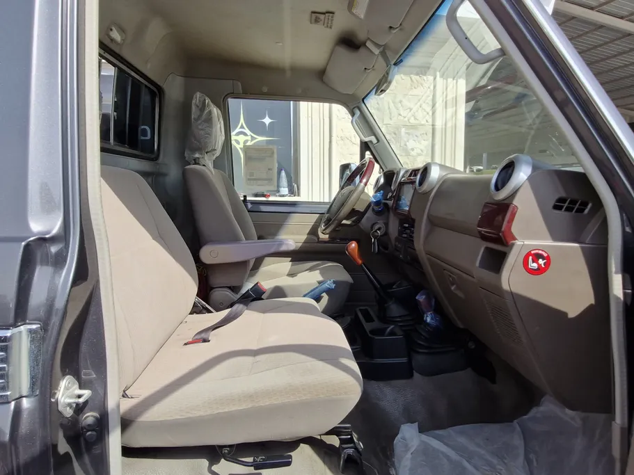 تويوتا شاص LX 2021 